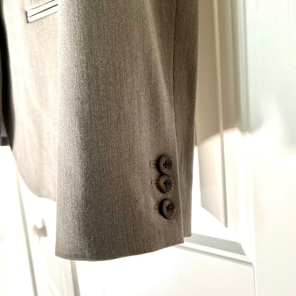 Career Blazer by Magaschoni Lined 2-Button in Heathered Gray (8) New with Tag - Picture 8 of 12